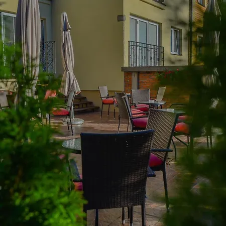 Bramar Apartment