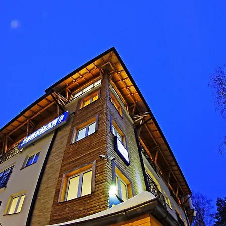 Bramar Apartment